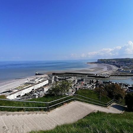 O Pied Marin Apartment Le Treport Bagian luar foto