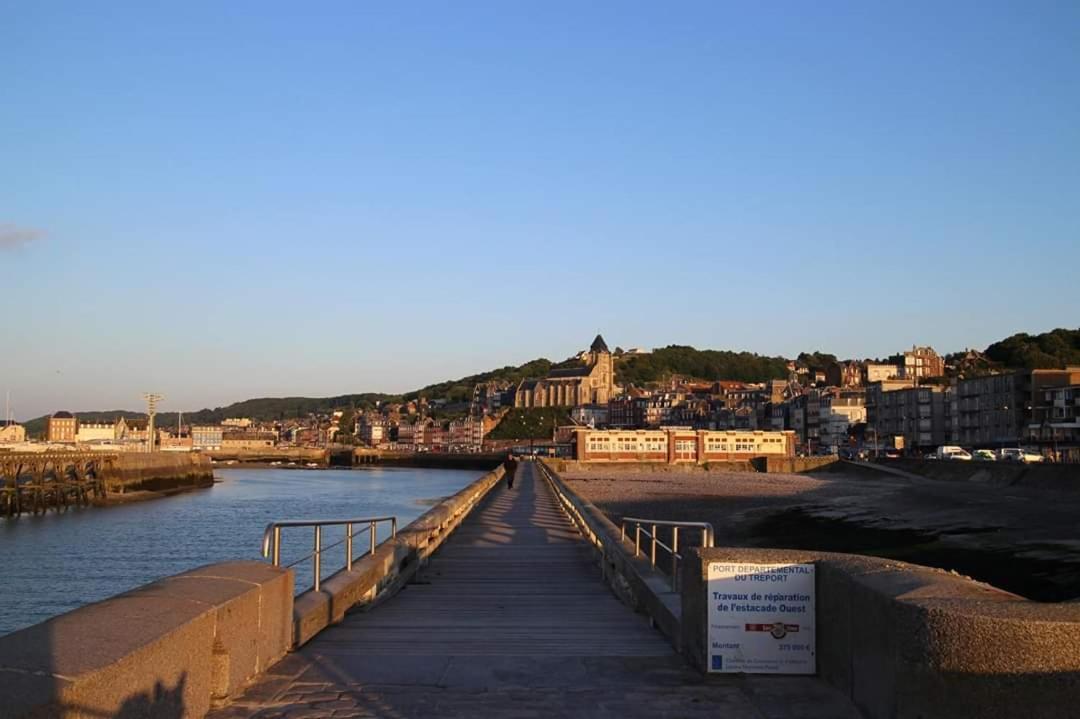O Pied Marin Apartment Le Treport Bagian luar foto