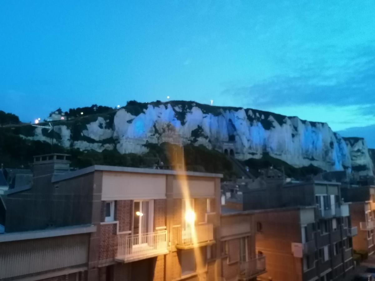 O Pied Marin Apartment Le Treport Bagian luar foto